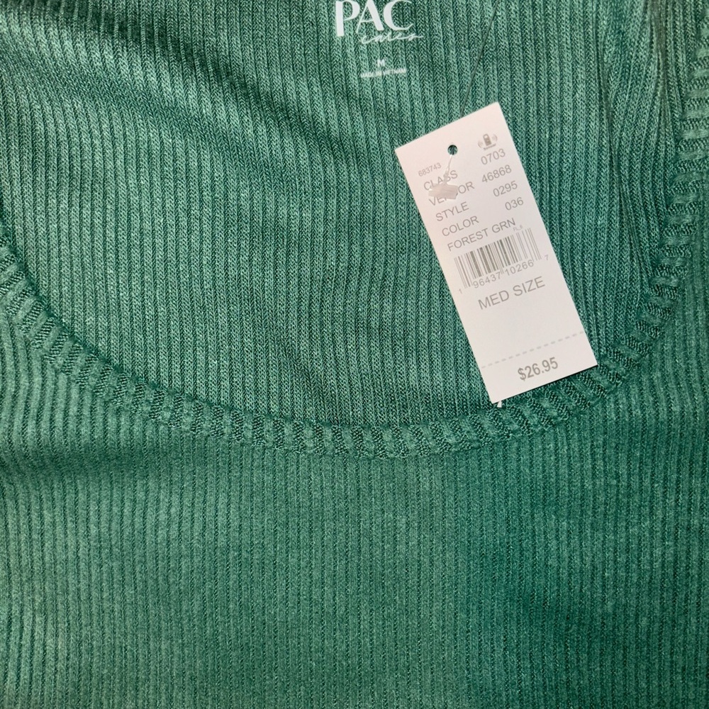 NWT PacSun Basic Tee - Picture 2 of 5